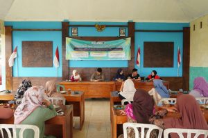 Diversifikasi Pertanian dan Penyusunan Jalur Agritourism, Poktan–Pokdarwis Desa Pesantren Perkuat Pengembangan Agrowisata